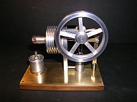 Stirling-Motor Typ Gamma